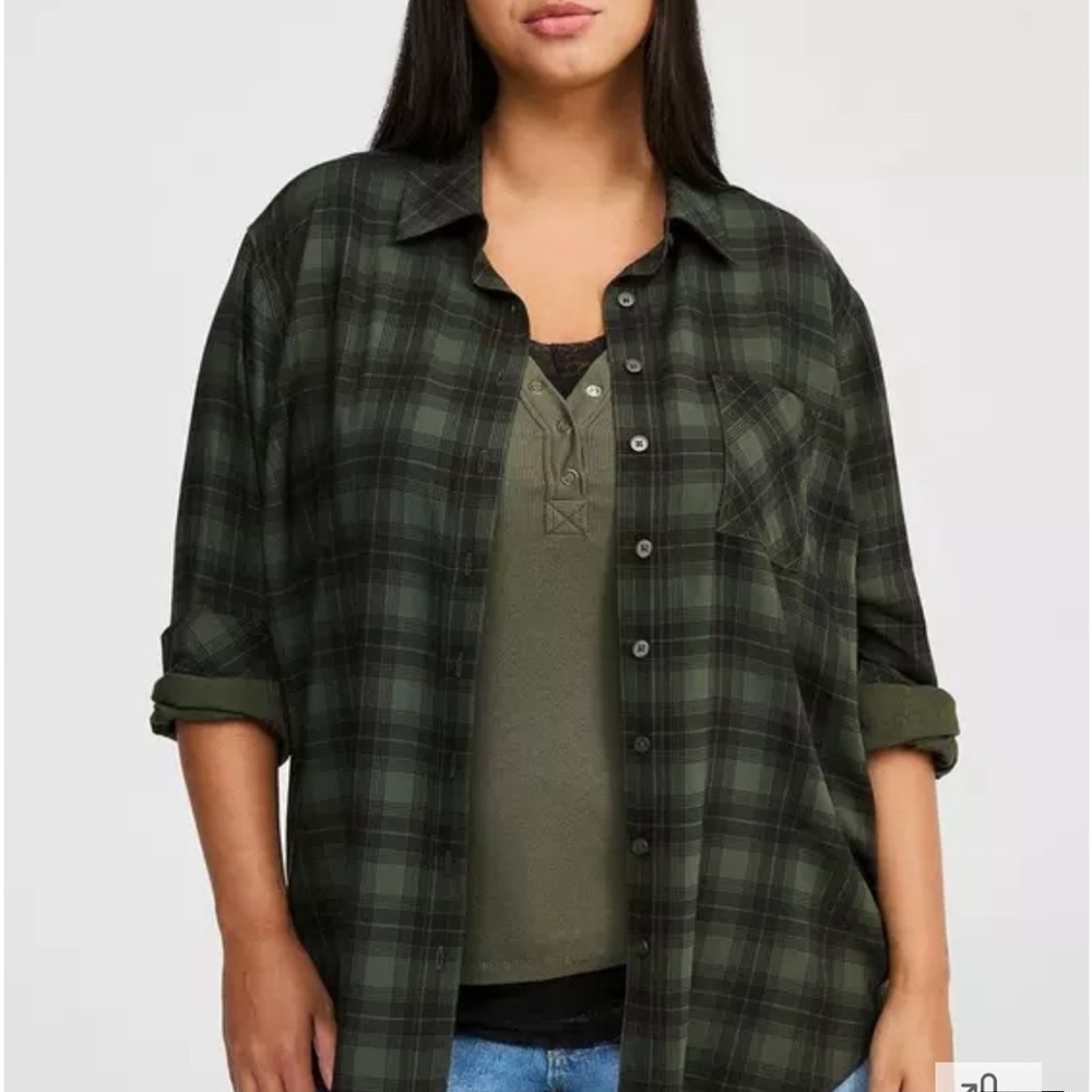 Torrid Lizzie Green Plaid Button-Up Shirt